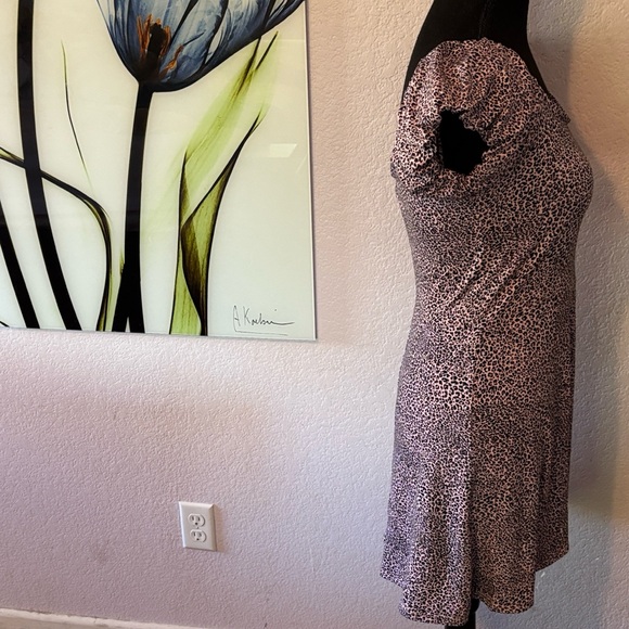 Animal print dress size small - Picture 3 of 6